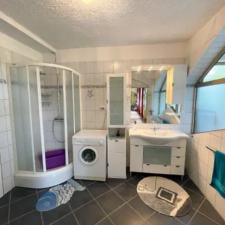 Apartman Visnja Jadranovo